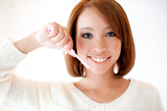 知っていますか？歯が着色する様々な原因